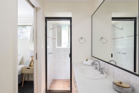 Rainbow Getaway Holiday Apartments - Queensland Tourism 8