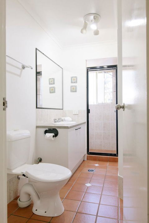 Rainbow Getaway Holiday Apartments - Queensland Tourism 27