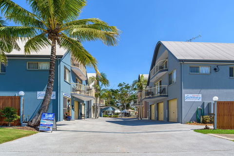 Rainbow Getaway Holiday Apartments - Queensland Tourism 16