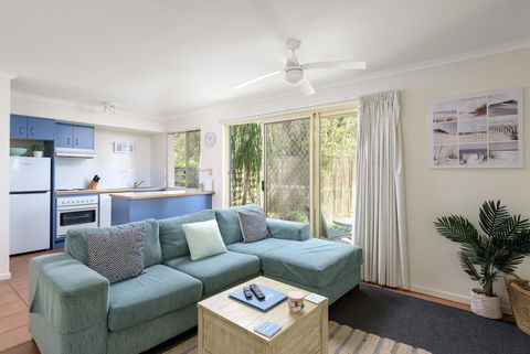Rainbow Getaway Holiday Apartments - Queensland Tourism 10