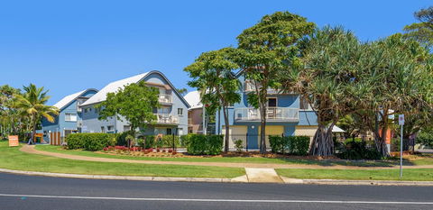 Rainbow Getaway Holiday Apartments - Queensland Tourism 19