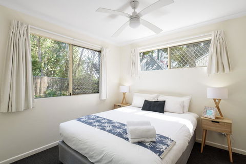 Rainbow Getaway Holiday Apartments - Queensland Tourism 9