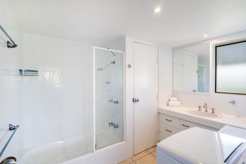 Sunseeker Holiday Apartments - Queensland Tourism 27