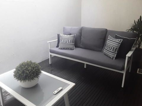 Sunseeker Holiday Apartments - Queensland Tourism 11