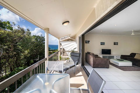 Sunseeker Holiday Apartments - Queensland Tourism 0