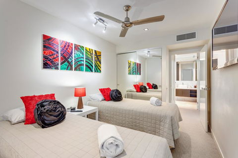 Apartment Dees Retreat - QLD Tourism 5