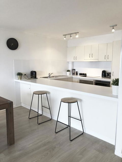 Sunshine Beach Luxe Apartment - QLD Tourism 5