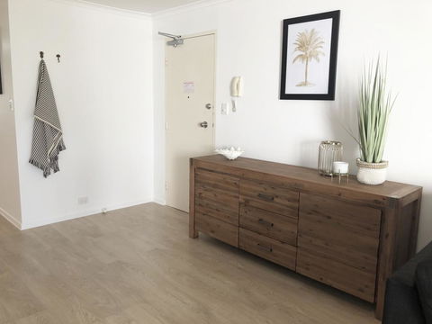 Sunshine Beach Luxe Apartment - QLD Tourism 6