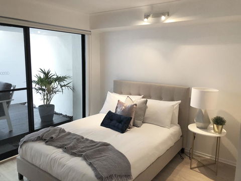 Sunshine Beach Luxe Apartment - QLD Tourism 10