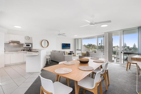 Sunshine Vista - QLD Tourism 16