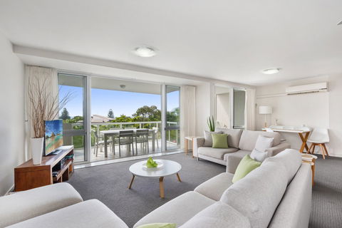 Sunshine Vista - QLD Tourism 4