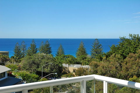 Sunshine Vista - QLD Tourism 21