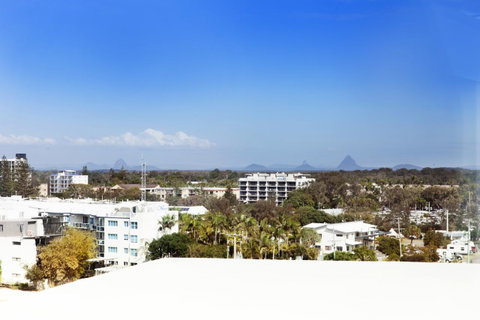 Ocean Views Resort Caloundra - QLD Tourism 7