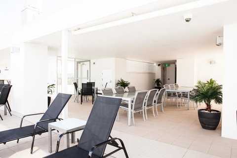 Ocean Views Resort Caloundra - QLD Tourism 5