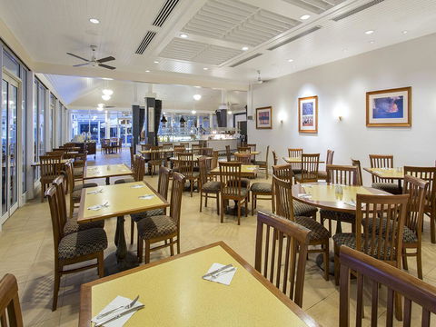 Hotel Grand Chancellor Palm Cove - QLD Tourism 37