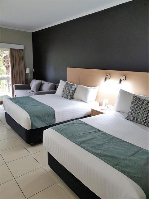 Hotel Grand Chancellor Palm Cove - QLD Tourism 13