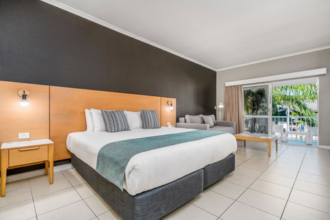 Hotel Grand Chancellor Palm Cove - QLD Tourism 8