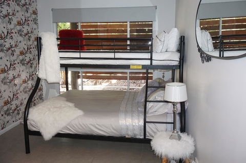 Airlie Beach Eco Cabins - Adults Only - Queensland Tourism 17