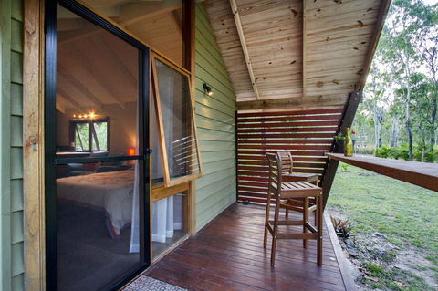 Airlie Beach Eco Cabins - Adults Only - Queensland Tourism 24