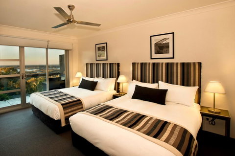 Mercure Clear Mountain Lodge - QLD Tourism 23