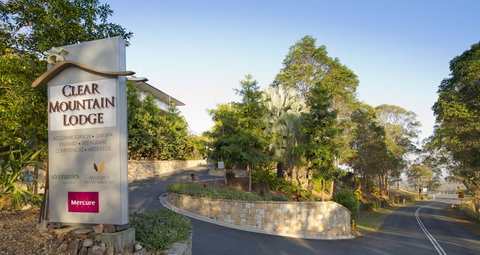 Mercure Clear Mountain Lodge - QLD Tourism 3