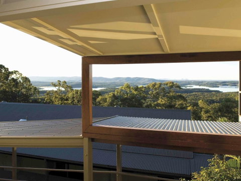 Mercure Clear Mountain Lodge - QLD Tourism 30