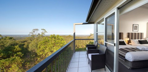 Mercure Clear Mountain Lodge - QLD Tourism 26