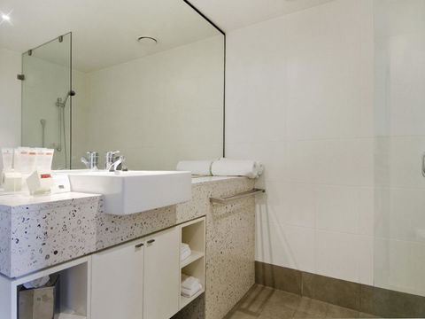 Beach Club Port Douglas Luxury Apartments - QLD Tourism 12