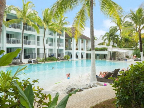 Beach Club Port Douglas Luxury Apartments - QLD Tourism 0