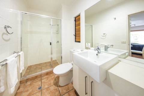 Paradise On The Beach Resort - QLD Tourism 20
