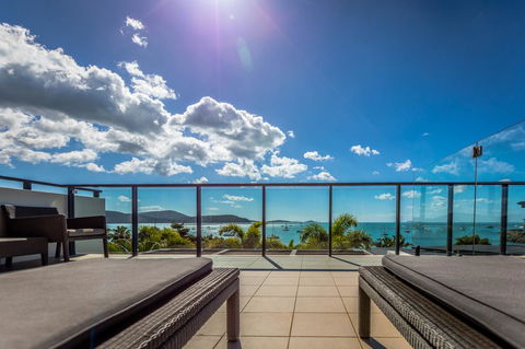 Mirage Whitsundays - QLD Tourism 21