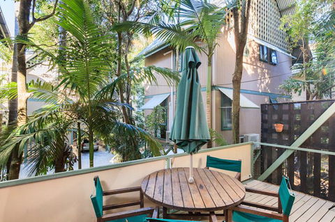 The Hastings Beach Houses - QLD Tourism 16