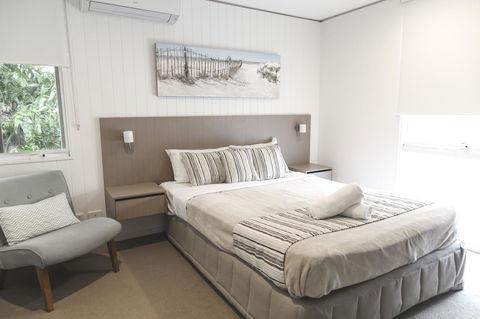 The Hastings Beach Houses - QLD Tourism 19