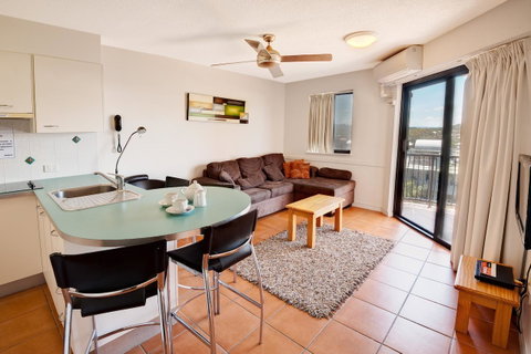 Nautilus Resort Mooloolaba - QLD Tourism 20