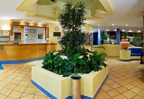 Nautilus Resort Mooloolaba - QLD Tourism 15