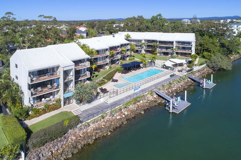 Noosa Shores Resort - QLD Tourism 14