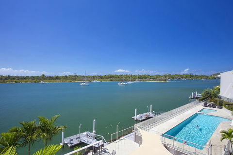 Noosa Shores Resort - QLD Tourism 25