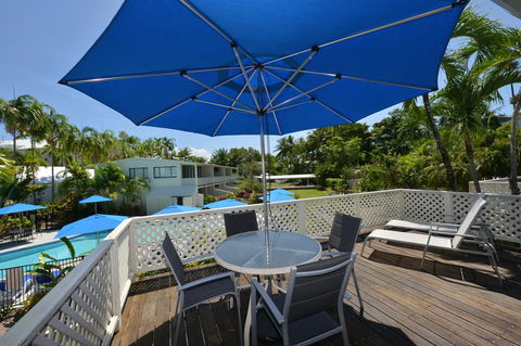Seascape Holidays At Beachfront Terraces - Queensland Tourism 18