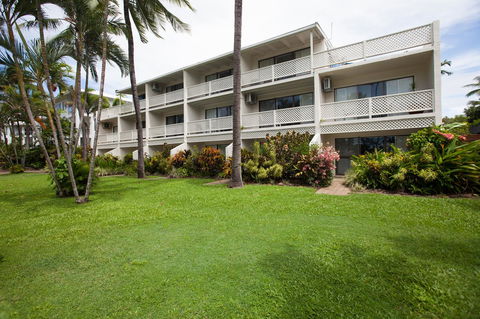 Seascape Holidays At Beachfront Terraces - Queensland Tourism 30