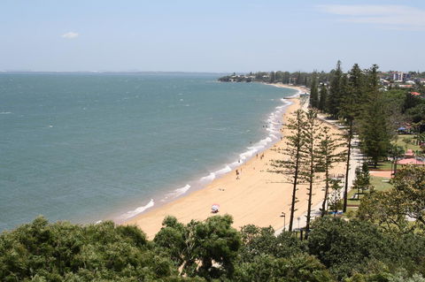 Redvue Holiday Apartments - QLD Tourism 10