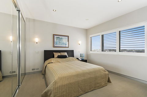 Redvue Holiday Apartments - QLD Tourism 18