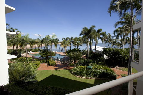 Mariners North Holiday Apartments - QLD Tourism 15