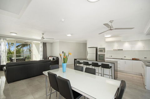Mariners North Holiday Apartments - QLD Tourism 40