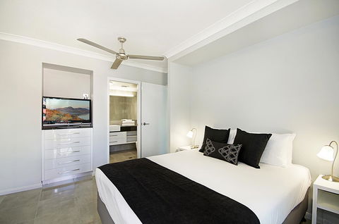 Mariners North Holiday Apartments - QLD Tourism 35