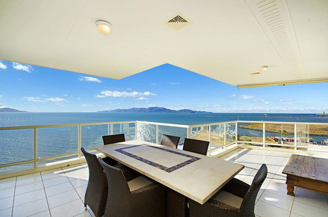 Mariners North Holiday Apartments - QLD Tourism 3