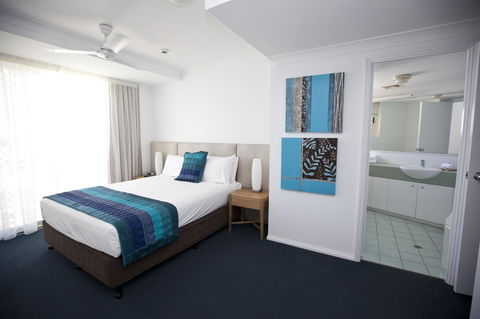 Mariners North Holiday Apartments - QLD Tourism 23