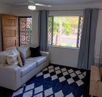 Picnic Point Villas - Queensland Tourism