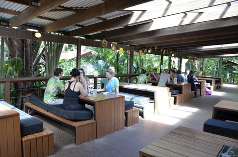 PK\'s Jungle Village - Queensland Tourism 15