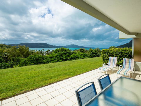 Beach Lodges - Queensland Tourism 24