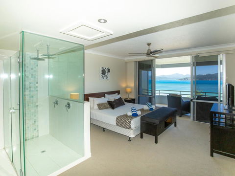 Beach Lodges - Queensland Tourism 3